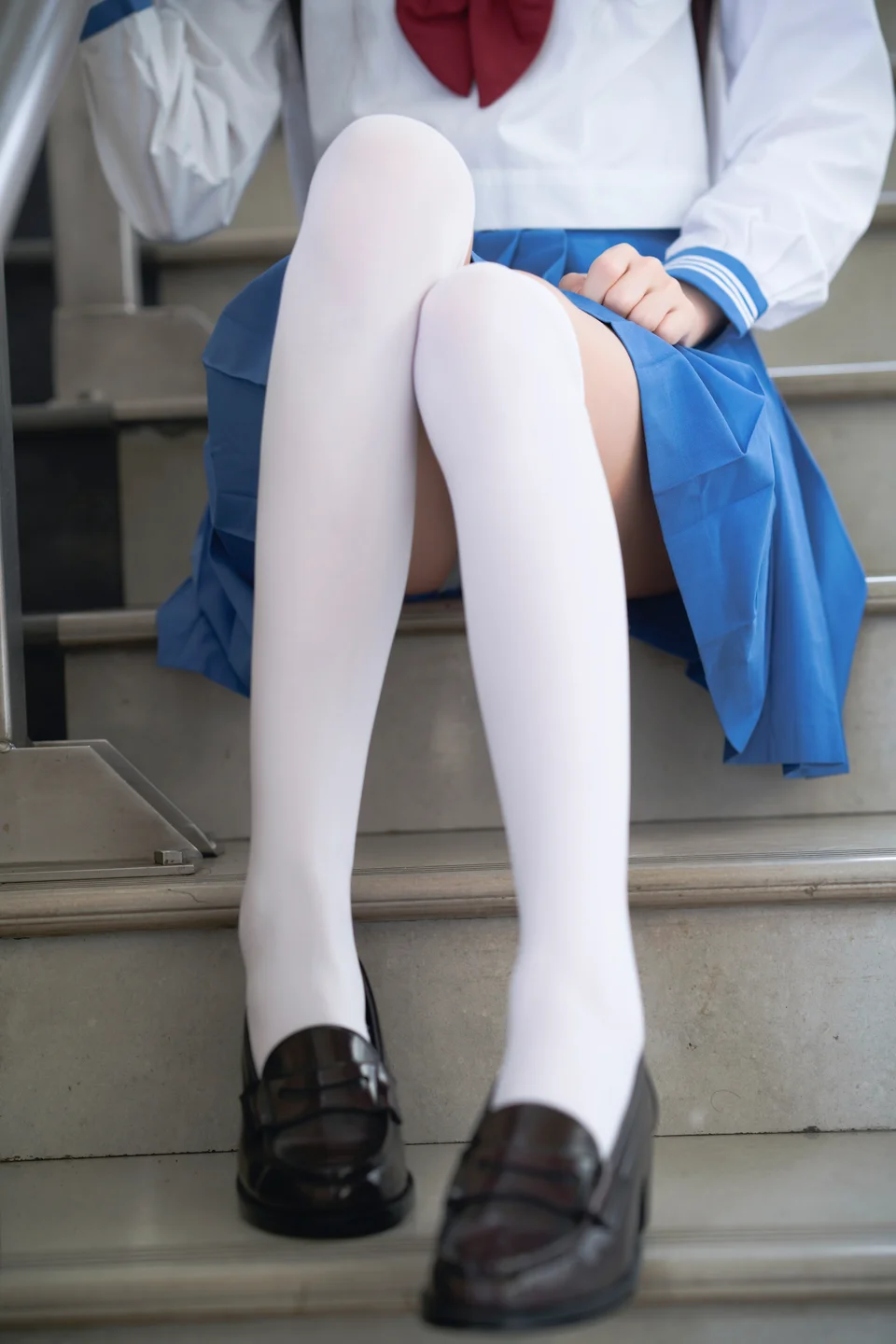 桜桃喵 - 地铁JK [33P-304MB] tg@simisebaisi 【丝足阁】005.webp